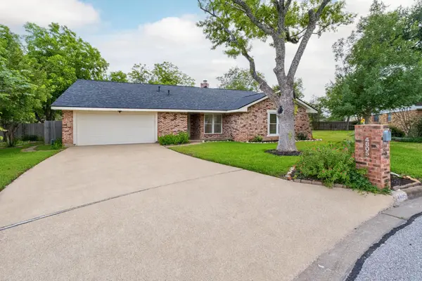 4805 Midoak Cir, Austin, TX 78749