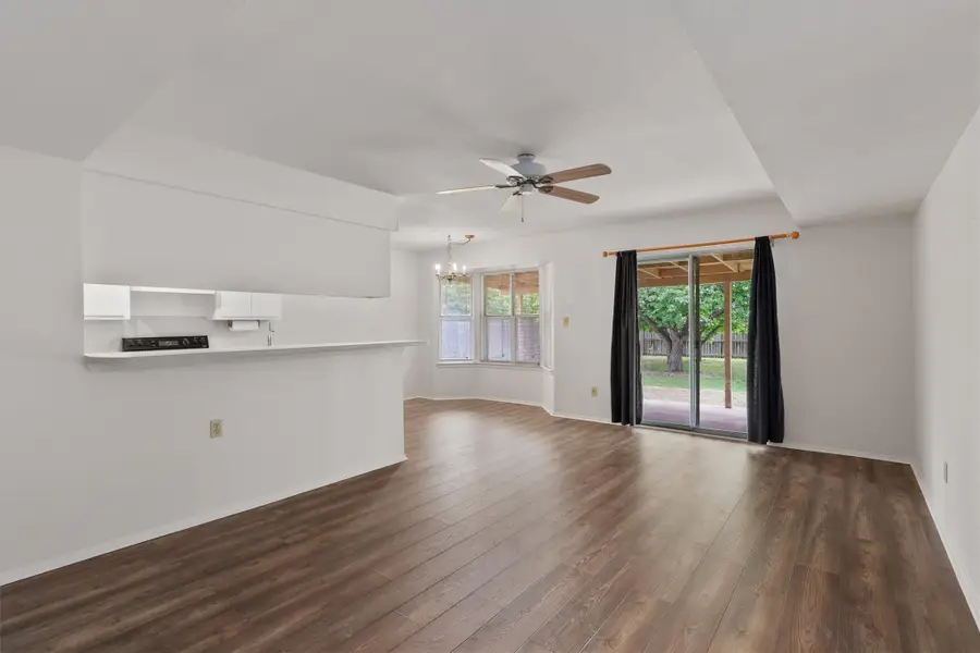 716 Northern Trl, Leander, TX 78641 - #3