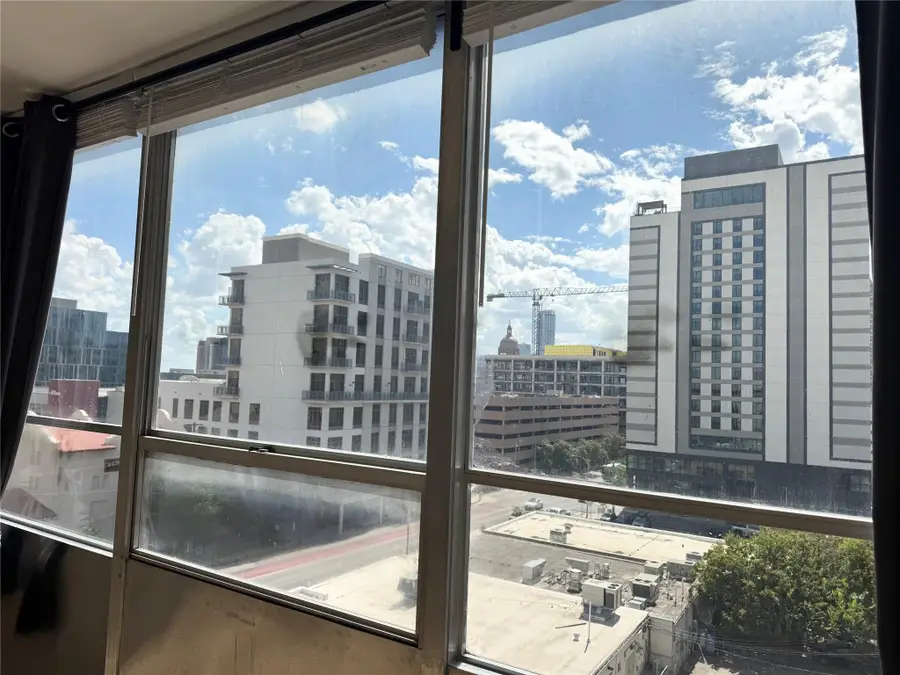 1800 Lavaca St #705, Austin, TX 78701 - Image #2