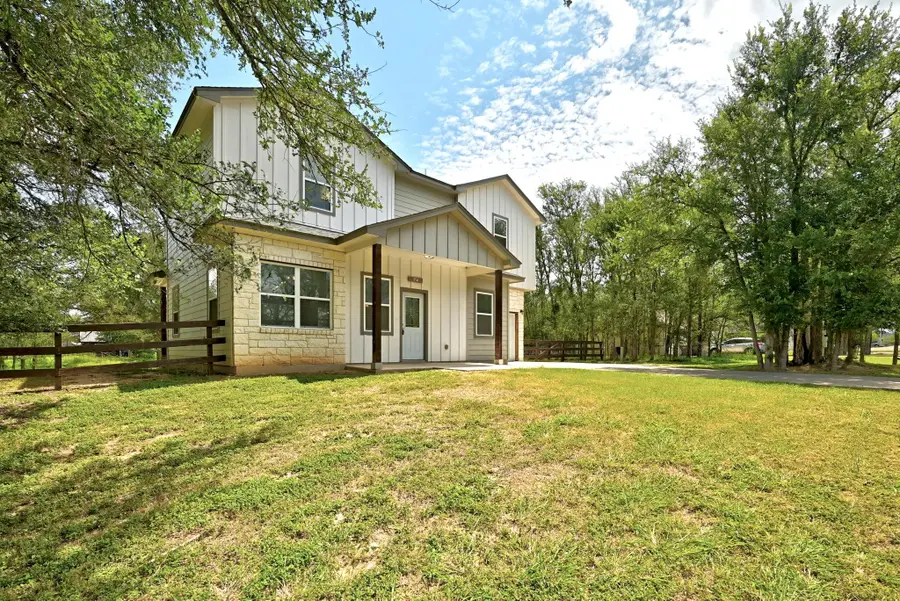 354 Lamaloa Ln, Bastrop, TX 78602 - #2