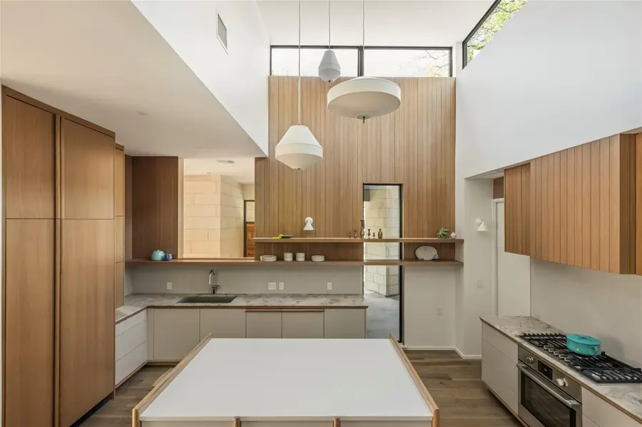 1705 Cliffside Dr, Austin, TX 78704 - #3