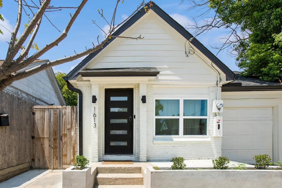 1613 N Cesar Chavez Blvd, Houston, TX 77011 - #1
