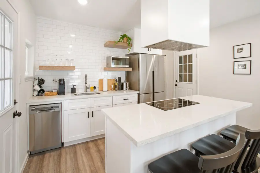 1613 N Cesar Chavez Blvd, Houston, TX 77011 - #3