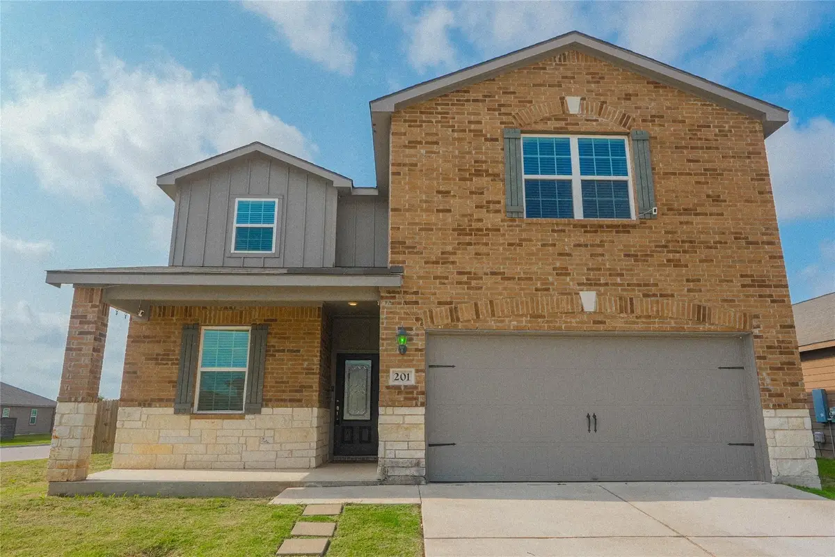 201 Constitution St, Liberty Hill, TX 78642 - #1