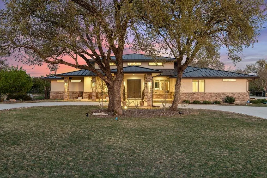 405 Spicewood Trails Dr, Spicewood, TX 78669 - #1