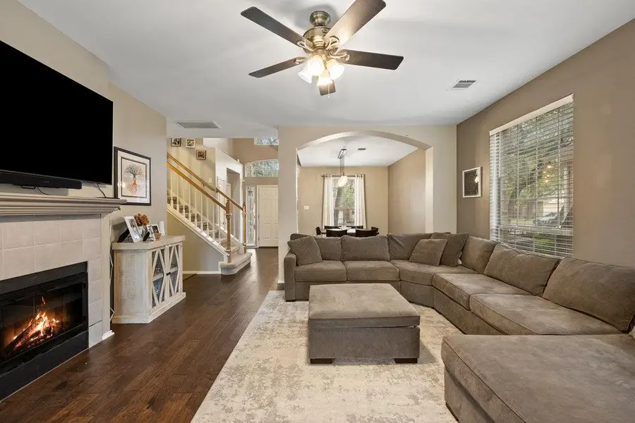 1711 Coral Dr, Cedar Park, TX 78613 - #2