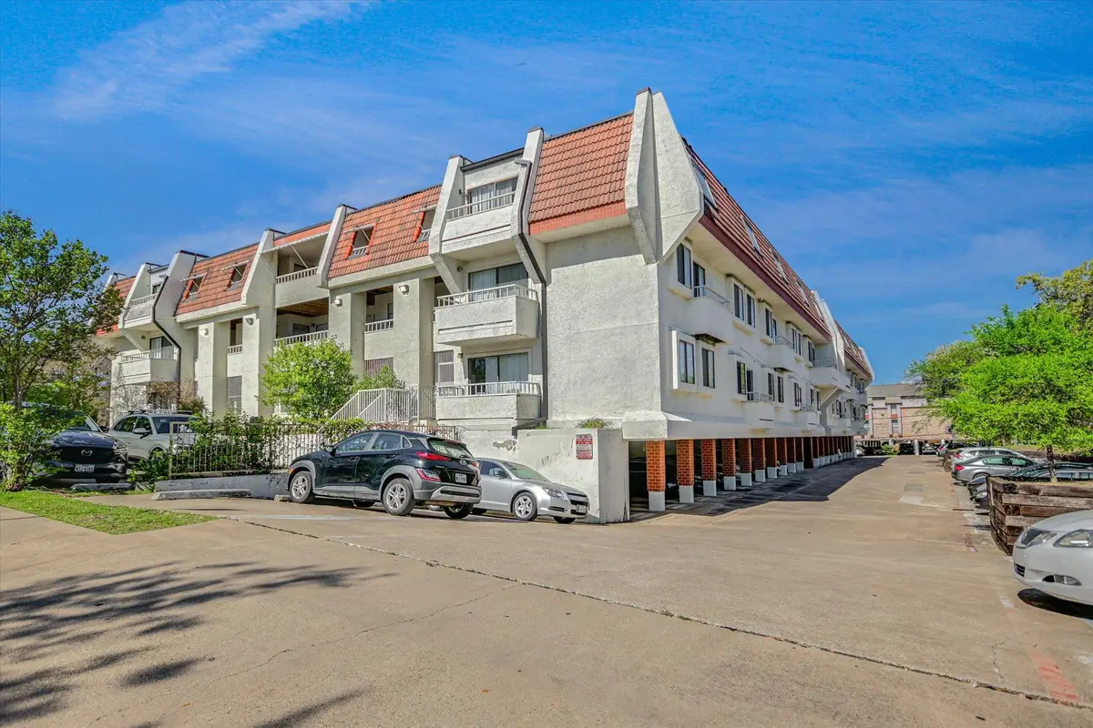 3115 Helms St #112, Austin, TX 78705 - #1