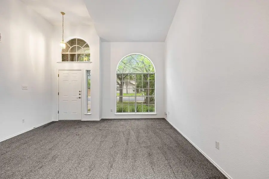 4416 Campo Verde Dr, Austin, TX 78749 - #2