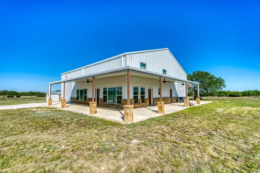 224 Blackbuck Ridge Dr, Lampasas, TX 76550 - #2