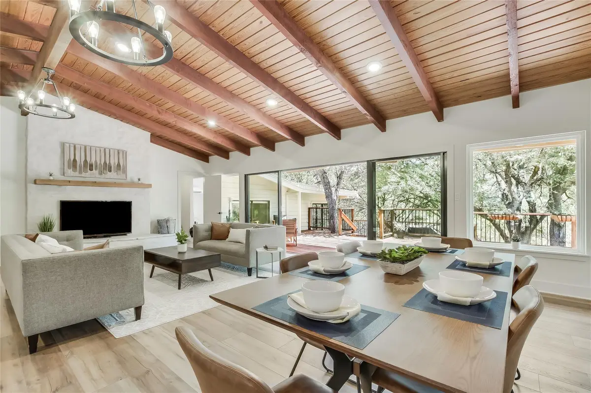 6201 Valleyview St, Lago Vista, TX 78645 - Image #1