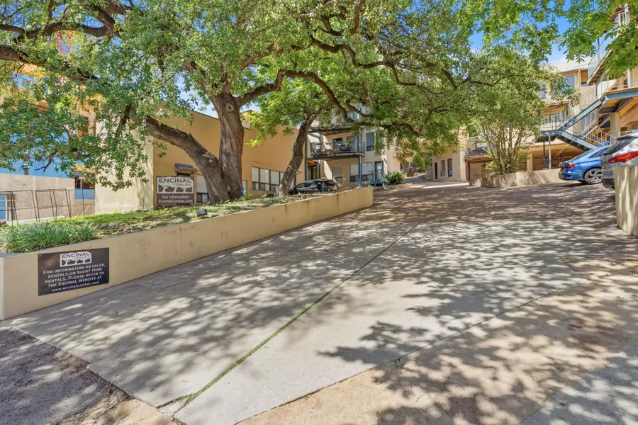 1106 W 6th St #206, Austin, TX 78703 - #2
