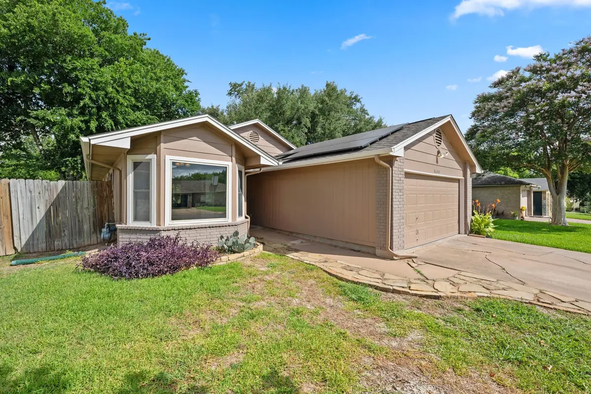 16308 Parkway Dr, Pflugerville, TX 78660 - #1