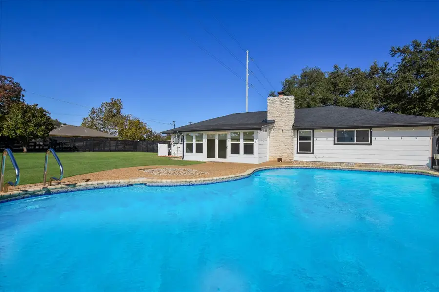 1716 Westwood Ln, Georgetown, TX 78628 - Image #2