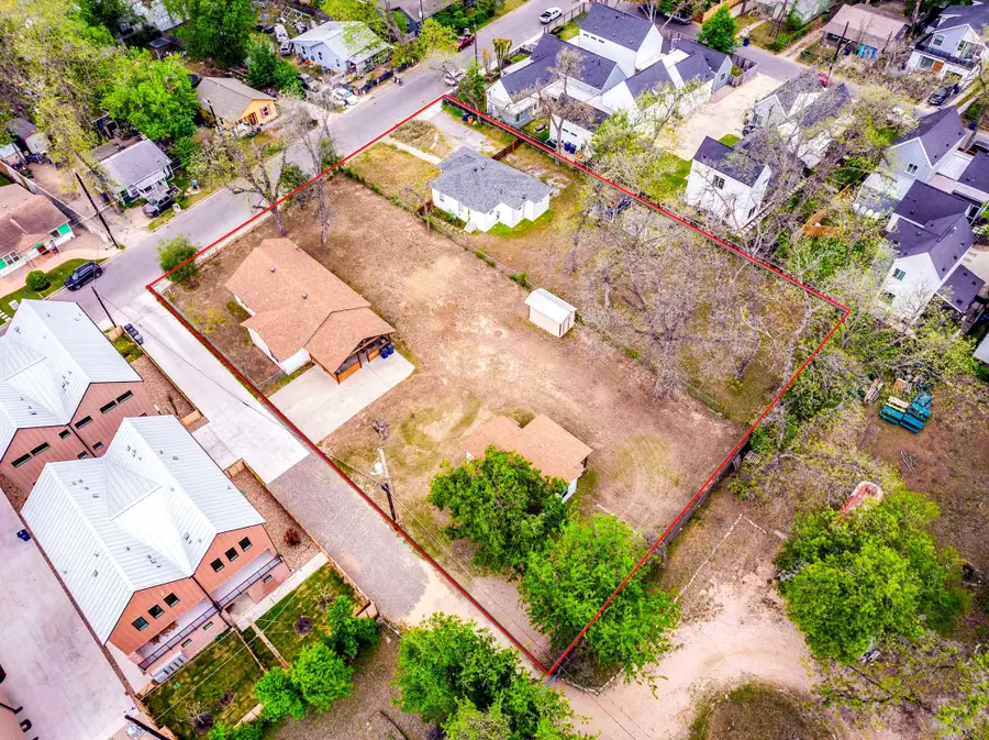 3520 Gonzales St, Austin, TX 78702 - #2