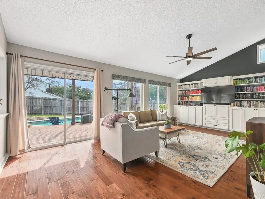 11501 Oak Knoll Dr, Austin, TX 78759 - #2