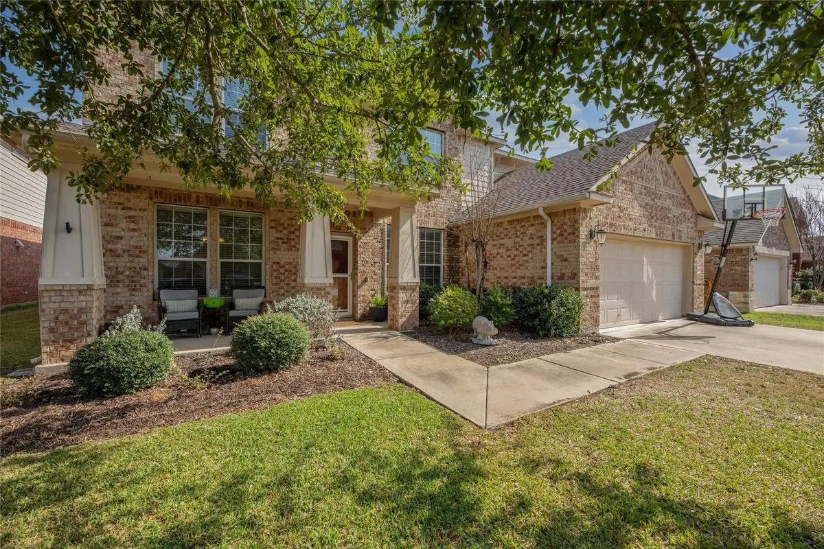1004 Wallin Farms Cv, Hutto, TX 78634 - Image #1
