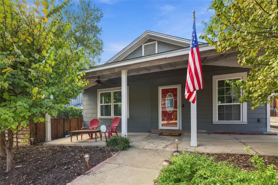 66 Navasota St, Austin, TX 78702 - #2