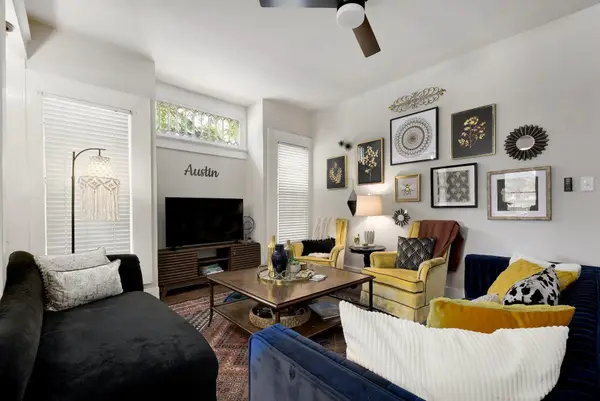 712 E 44th St #A, Austin, TX 78751