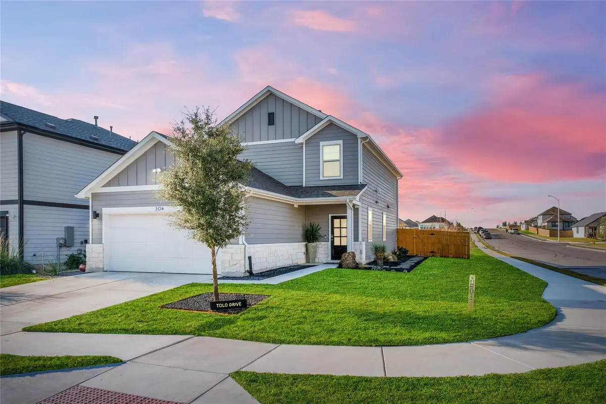 304 Tolo Dr, Elgin, TX 78621 - Image #1