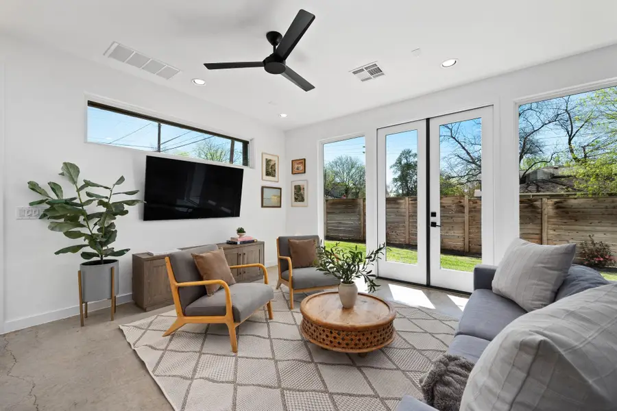 1600 Singleton Ave, Austin, TX 78702 - #3