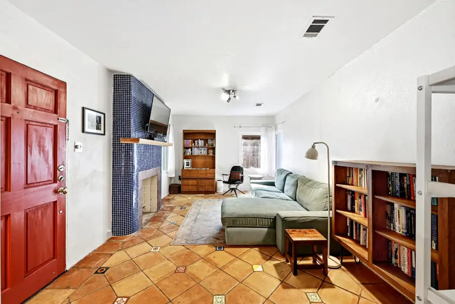 1717 E 38th 1/2 St, Austin, TX 78722 - #2