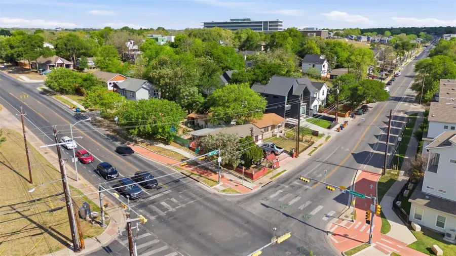 2900 Webberville Rd, Austin, TX 78702 - #2