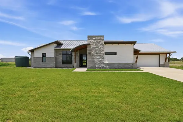 374 County Road 236, Florence, TX 76527