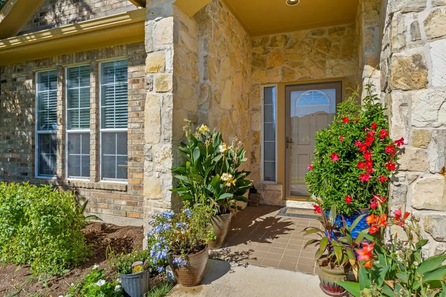 1604 Musket Valley Trl, Austin, TX 78754 - Image #3