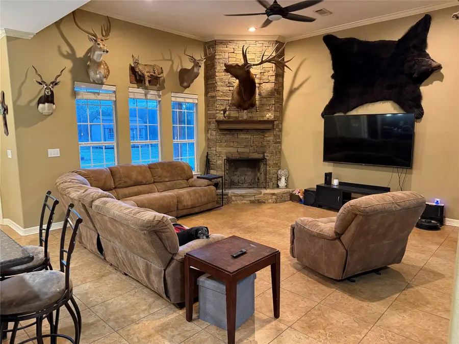 2015 Skrivanek Rd, Sealy, TX 77474 - #3