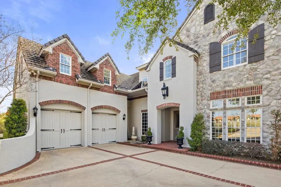 124 Florentine, Horseshoe Bay, TX 78657 - #2