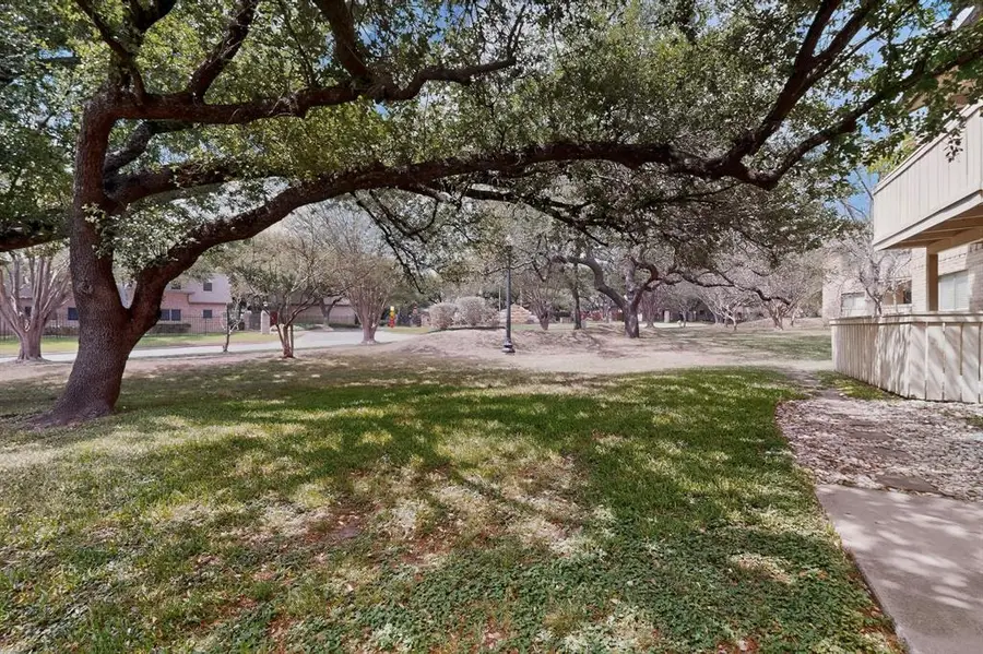 8210 Bent Tree Rd #116, Austin, TX 78759 - #2