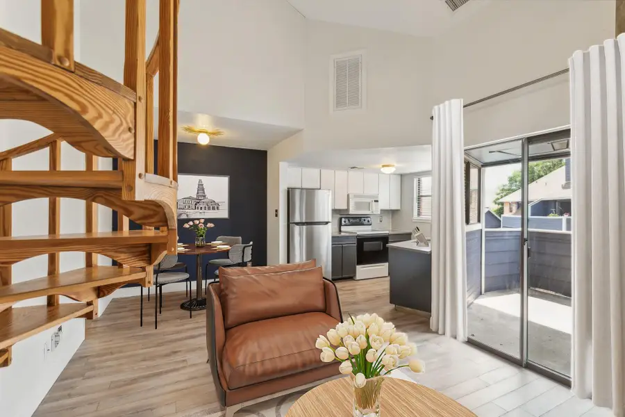 2500 Burleson Rd #321, Austin, TX 78741 - Image #2