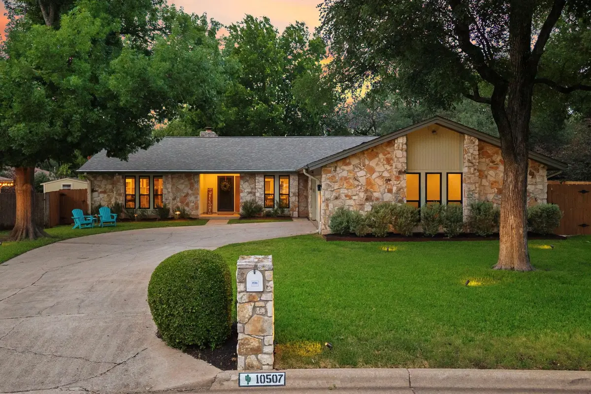 10507 Ronwood Dr, Austin, TX 78750 - #1