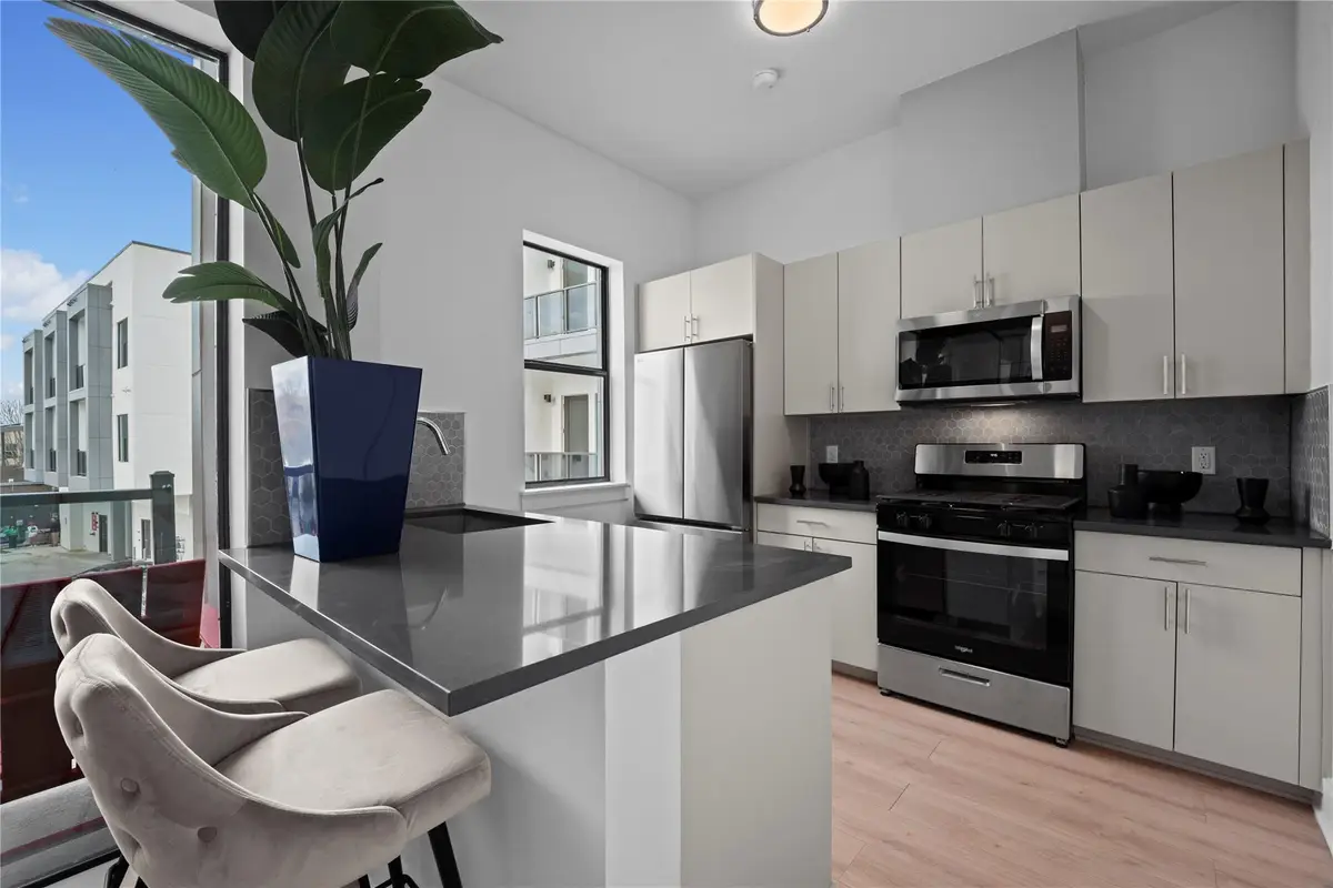 3900 Berkman Dr #206, Austin, TX 78723 - #1