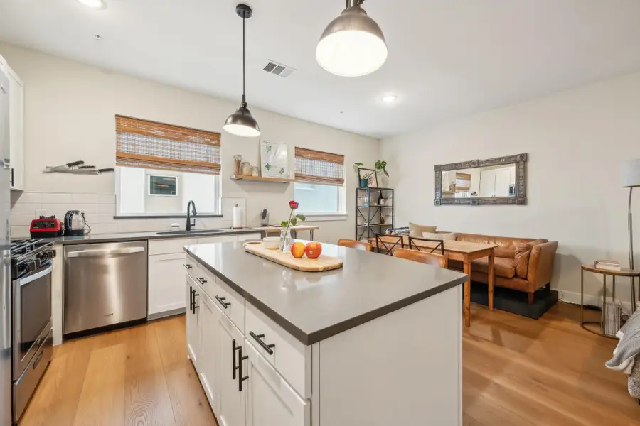2827 Manor Rd #3104, Austin, TX 78722 - #3
