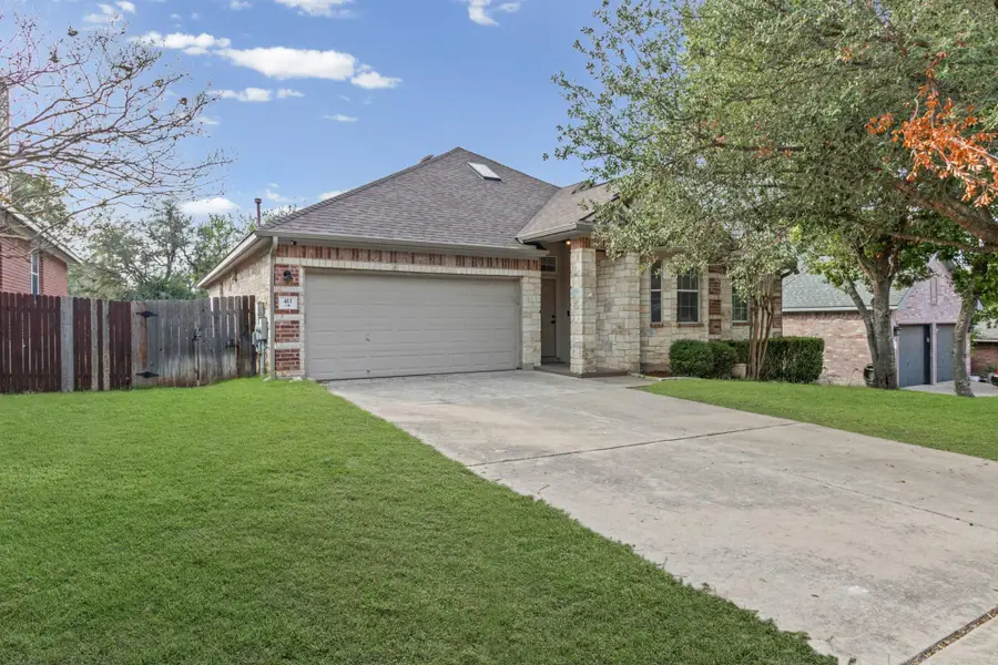 411 Las Colinas Dr, Leander, TX 78641 - Image #2