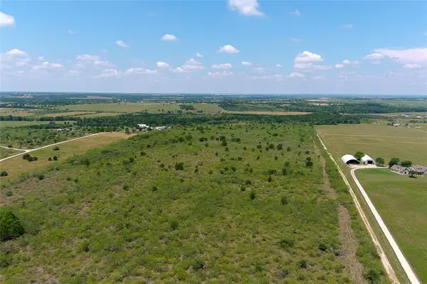 8079 Fm 2001 Highway, Lockhart, TX 78644