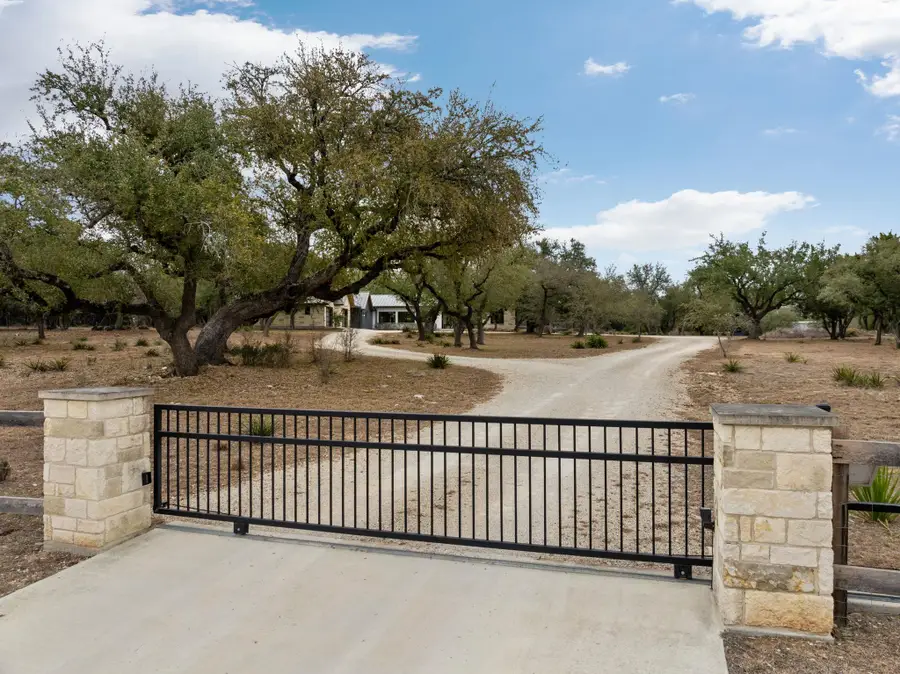 5675 Mustang Valley Trl, Wimberley, TX 78676 - #3