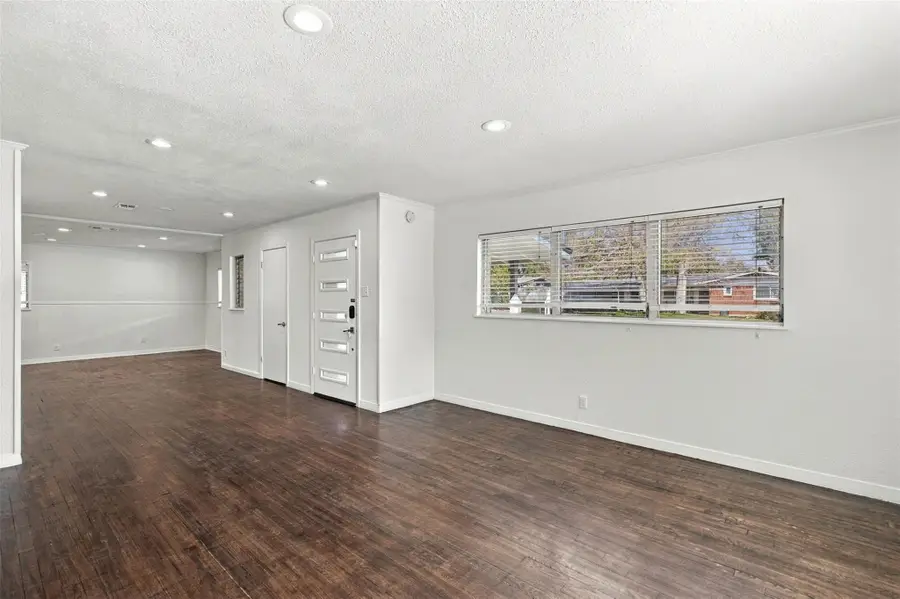 1419 Cloverleaf Dr, Austin, TX 78723 - #2