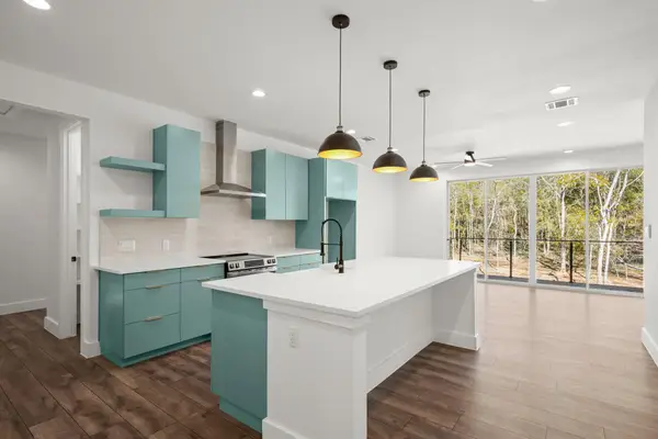 116 Kahana Ln, Bastrop, TX 78602