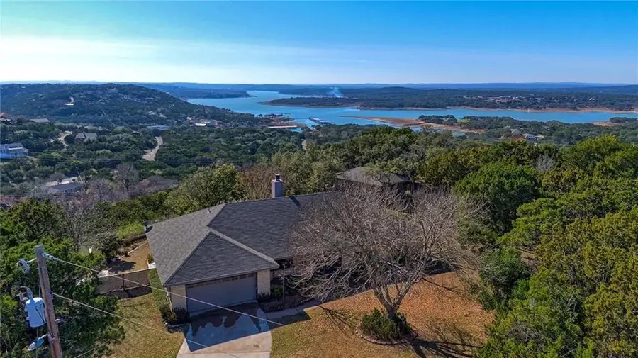 21013 Ridgeview Loop, Lago Vista, TX 78645 - Image #2