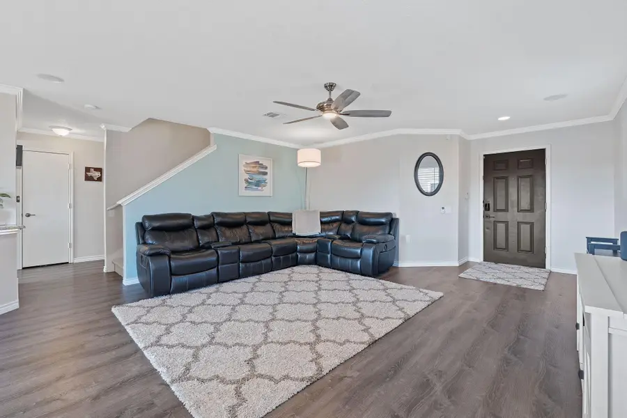 6621 Quinton Dr, Austin, TX 78747 - Image #3