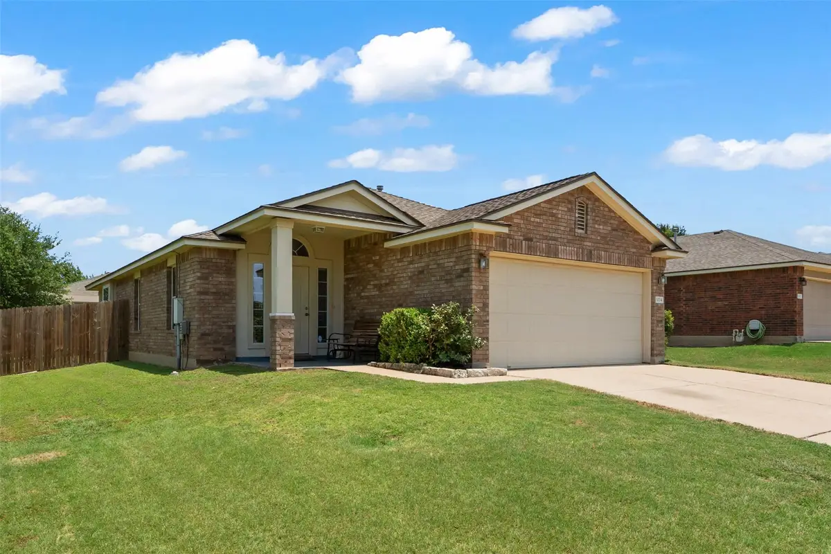 1004 Whitley Dr, Leander, TX 78641 - #1