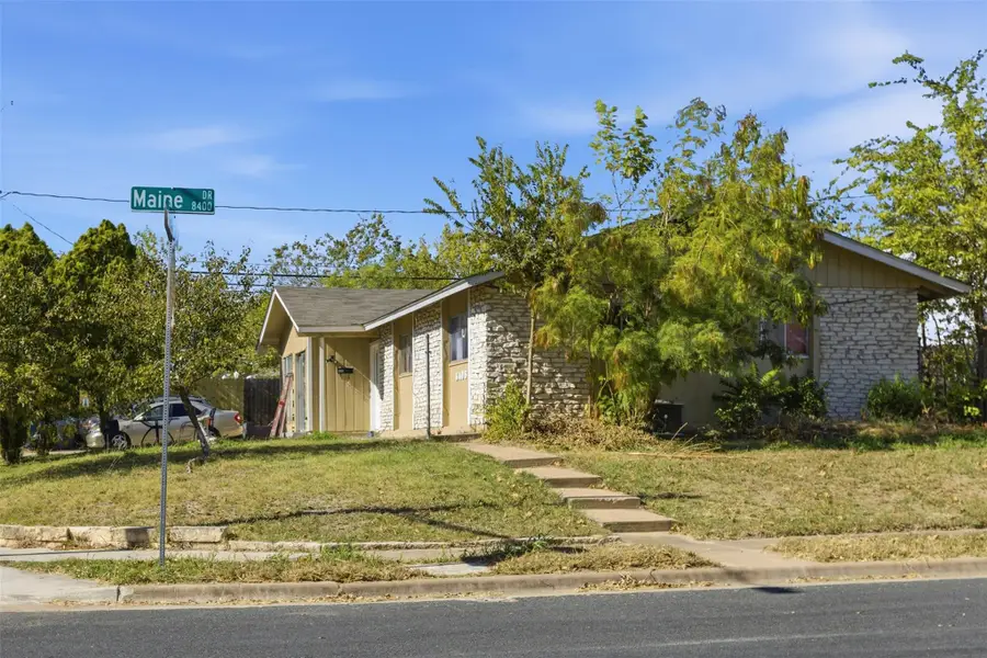 8406 Maine Dr, Austin, TX 78758 - Image #2