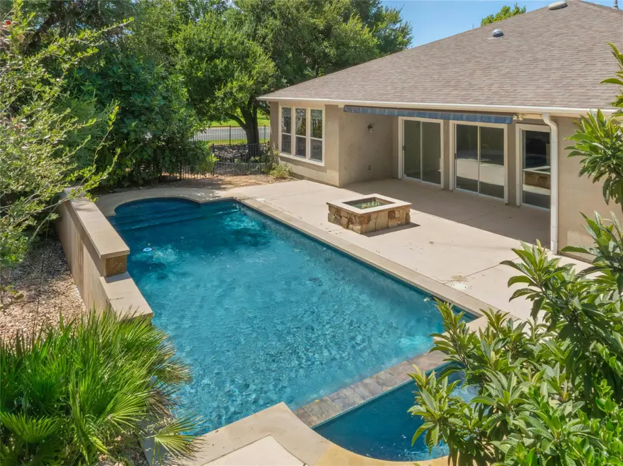 201 Yellow Rose Trl, Georgetown, TX 78633 - #2