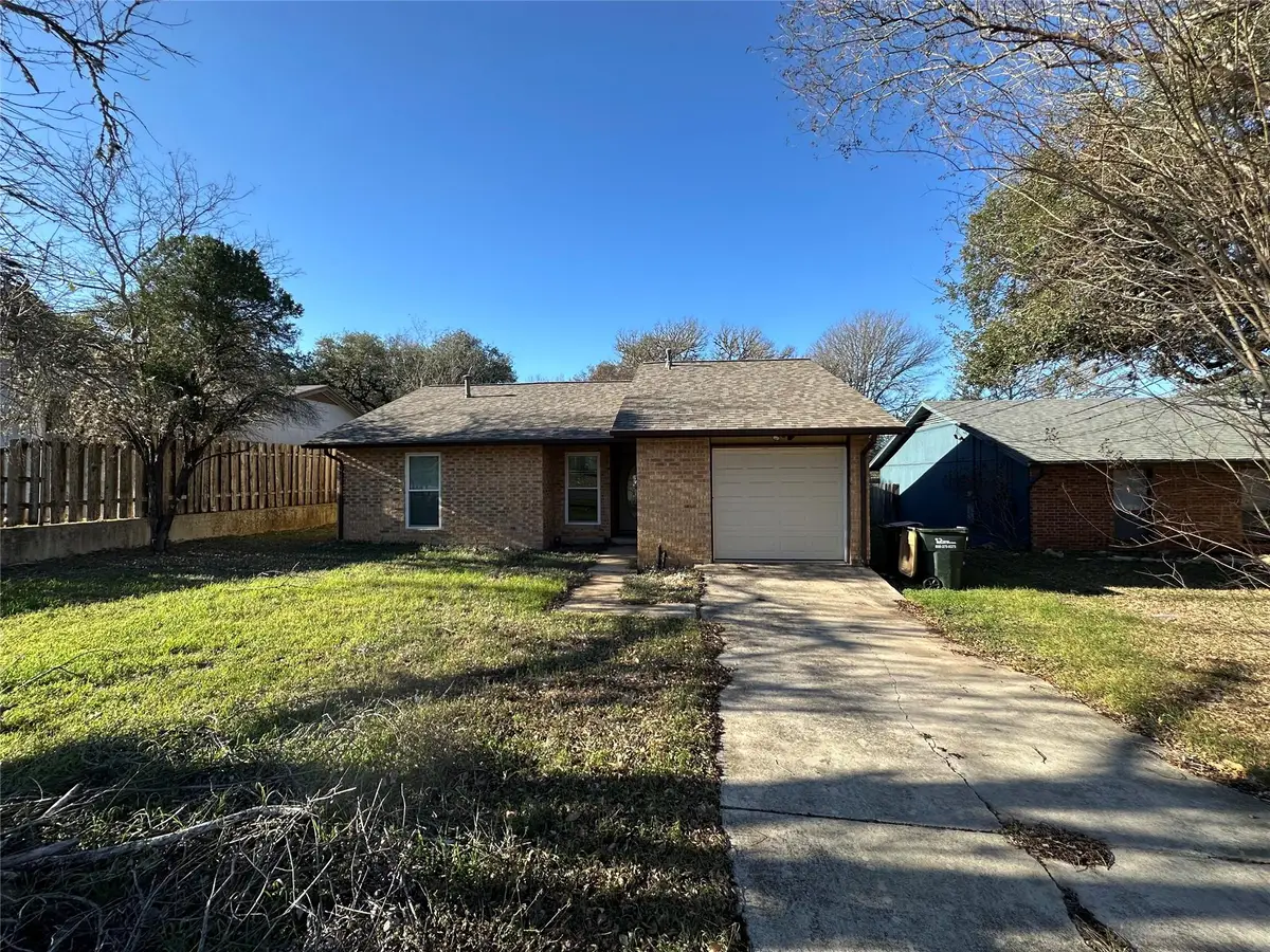 2025 Castle Gate Cir, San Marcos, TX 78666 - Image #1