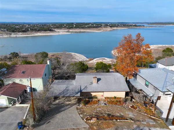 937 Hillcrest Frst, Canyon Lake, TX 78133