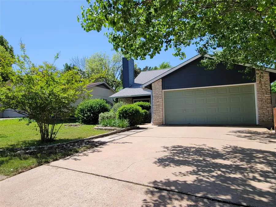 3211 Harpers Ferry Ln, Austin, TX 78745 - #2