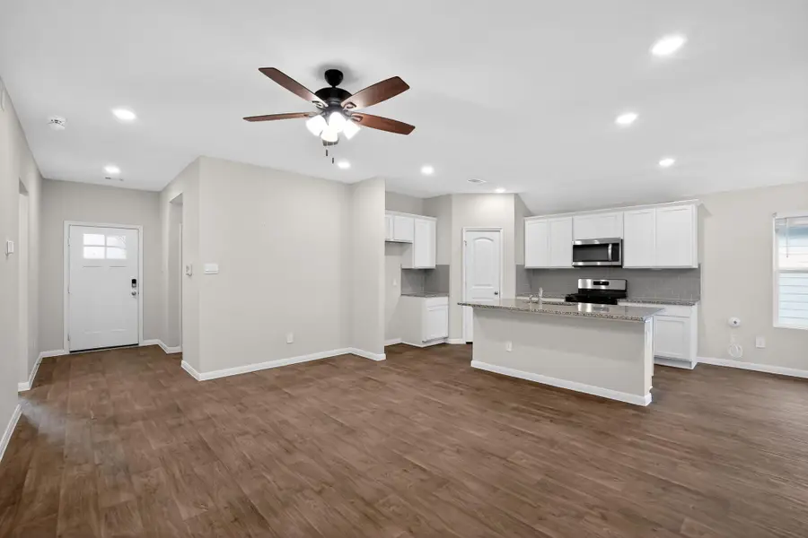 206 Addison Pl, Lockhart, TX 78644 - #3