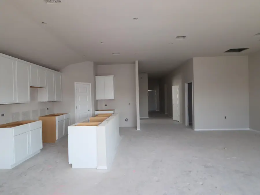 9200 Corvallis Dr, Austin, TX 78747 - Image #2